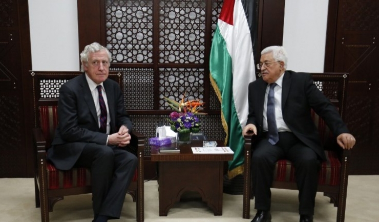 Pierre Vimont și Mahmoud Abbas
