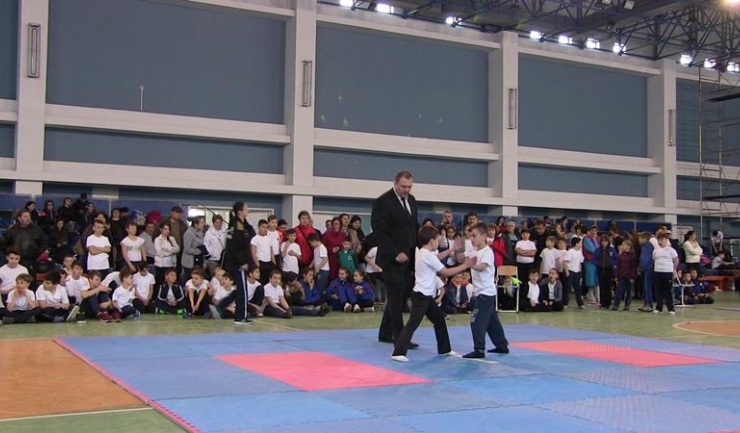 Micuții karateka au oferit dueluri spectaculoase