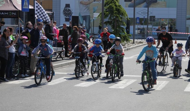 Micii cicliști s-au întrecut sâmbătă la prima etapă a ediției de debut a „Cupei Mării Negre”