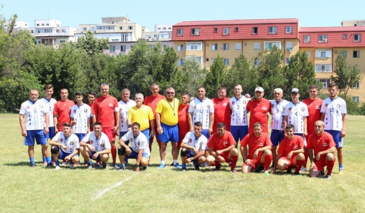 Frontiera Tomis (echipament alb-albastru) a câștigat duelul cu Straja București