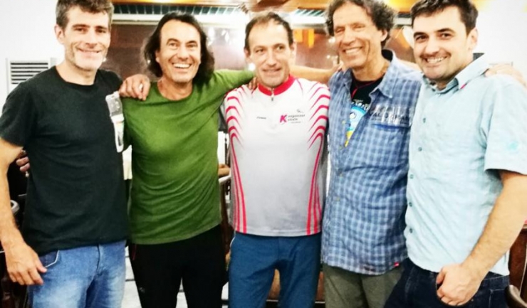 Mariano Galvan (stânga), Alberto Zerain (mijloc) şi Alex Găvan (dreapta). Sursa foto: Alex Găvan - arhivă