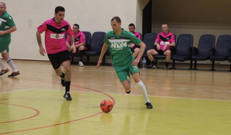 Emilian Lazăr (în verde) a marcat de patru ori pentru NGM Inter Năvodari