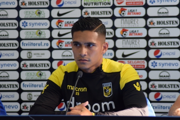 Navarone Foor, jucător Vitesse Arnhem: „Va fi un test serios”