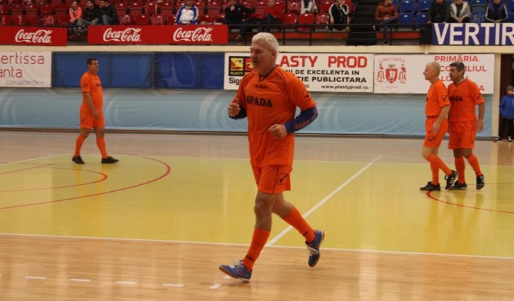 Și Cătălin Ologu (Spada Constanța) a marcat de trei ori în turneul „ultra” old-boys