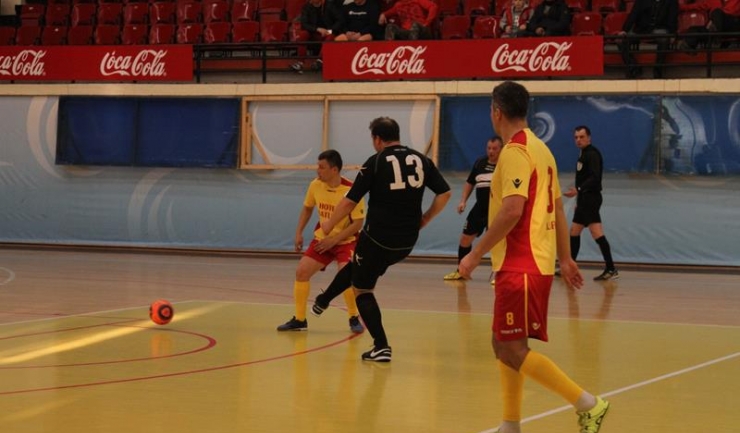 Farul Tuzla (în negru) a contribuit la spectacolul din partida cu Oportun