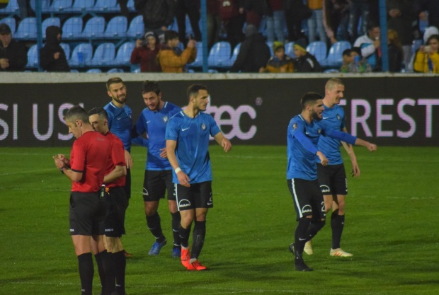 FC Viitorul a învins-o, din nou, pe Universitatea Craiova, cu scorul de 2-1