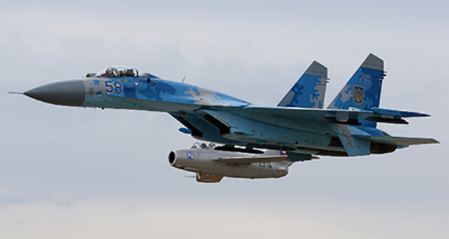 Un avion de luptă rusesc, de tip Suhoi Su-27, a interceptat un avion american de securitate