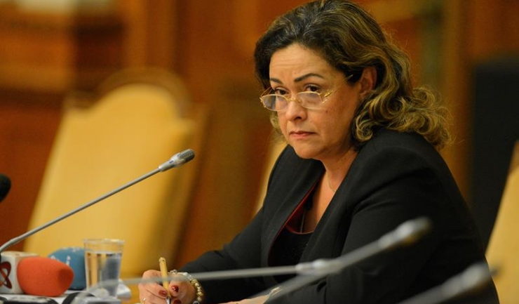 Ministrul Muncii, Ana Costea, și-a dat demisia după eșecul aplicării ordonanței privind salarizarea bugetarilor