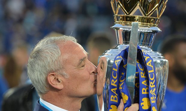 În sezonul 2015-2016, Ranieri a condus-o pe Leicester City spre primul titlu din Premier League în istoria de 130 de ani a clubului