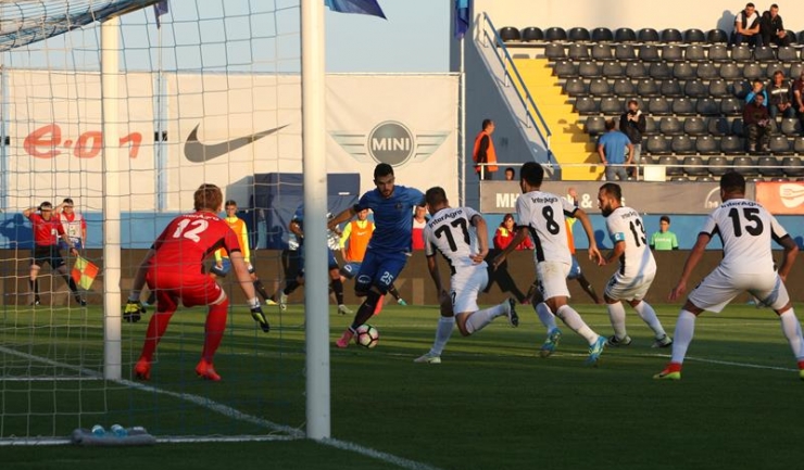 Viitorul a învins Astra în turul campionatului, la Ovidiu, scor 1-0