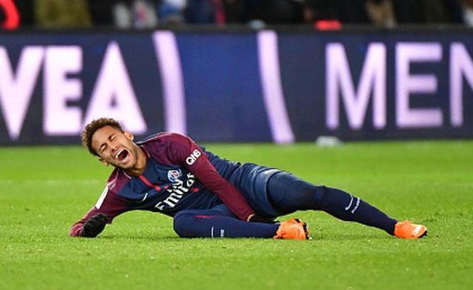 Momentul în care Neymar s-a accidentat la glezna dreaptă