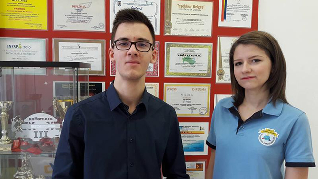 Sorina și Radu vor să studieze în Marea Britanie sau Statele Unite