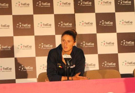 Irina Begu s-a impus după un meci care a durat două ore şi 15 minute de joc