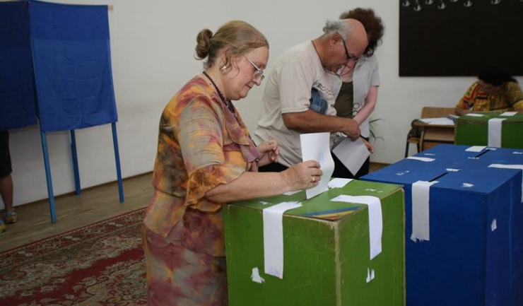 Guvernul va permite organizarea referendumurilor locale concomitent cu alegerile locale