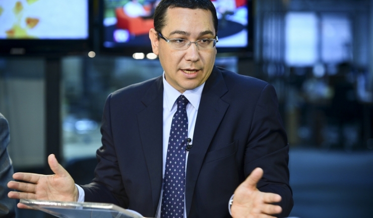 Victor Ponta: „Guvernul, un avion condus de trei piloți și care riscă să se prăbușească rapid“