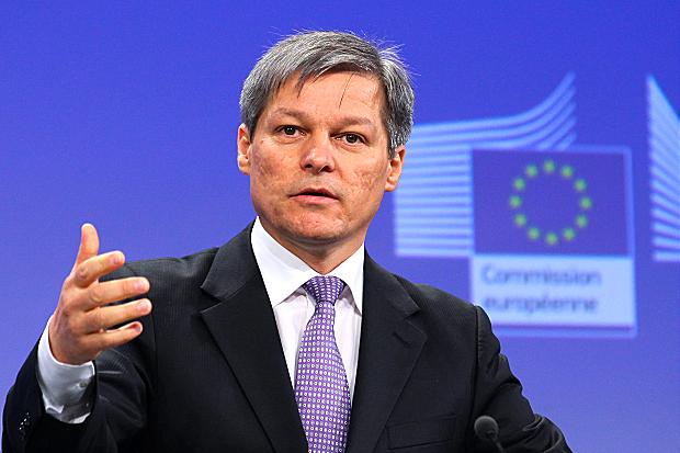 Călin Popescu-Tăriceanu: „Dacian Cioloş vrea să vândă iluzia că dacă aplaudăm toate deciziile luate de Bruxelles vom primi un loc mai în faţă“