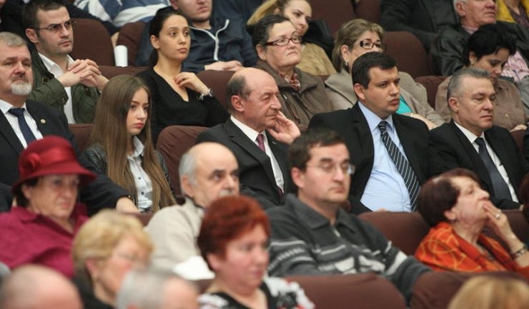 Traian Băsescu trebuie să organizeze un congres extraordinar pentru a fi repus în funcția de președinte al PMP, după ce MP a fost radiată din Registrul Partidelor Politice