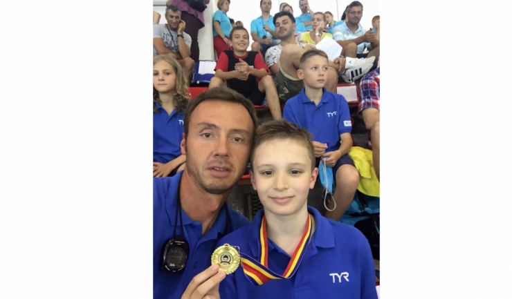 Anul trecut, Patrick Dinu, care este antrenat la Atena Sport Club Constanța de Răzvan Florea, a cucerit trei medalii la CN: câte una de aur, argint și bronz