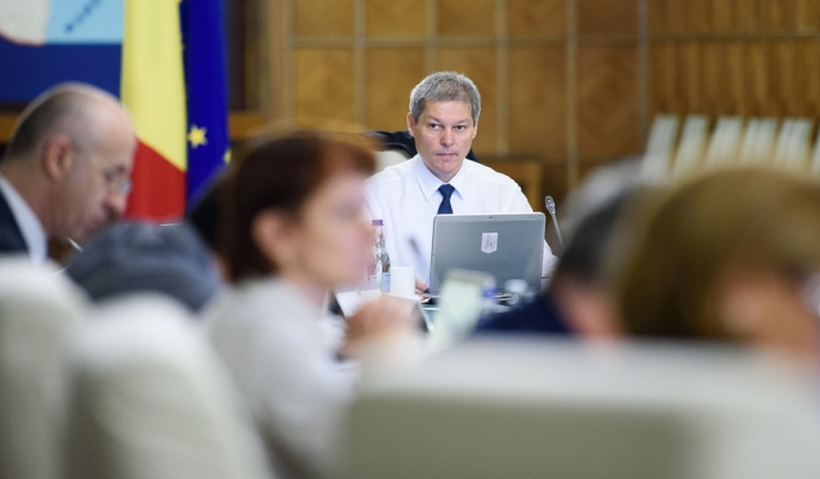 Cabinetul Cioloş nu va putea face niciuin fel de modificări în justiţie, cultură şi administrarea protocolului de stat, în perioada vacanței parlamentare