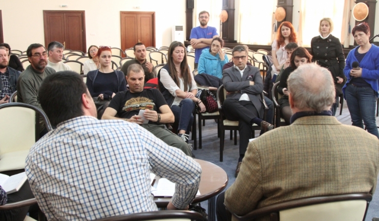 Organizațiile nonguvernamentale sunt invitate luni, la ora 16.30, în sala „Remus Opreanu” a CJC, la o dezbatere publică