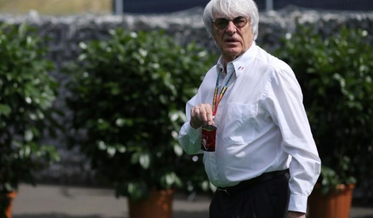 Bernie Ecclestone este pe punctul să renunțe la conducerea Formulei 1