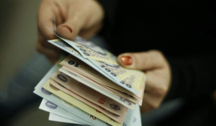 Așteptările salariale ale românilor pleacă de la 2.844 lei/lună