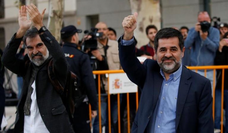 Liderii separatiști Jordi Sanchez și Jordi Cuixart au ajuns după gratii după ce au susținut independența Cataloniei