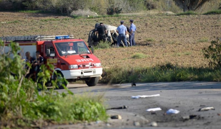 Mașina jurnalistei malteze a fost aruncată zeci de metri de explozia bombei