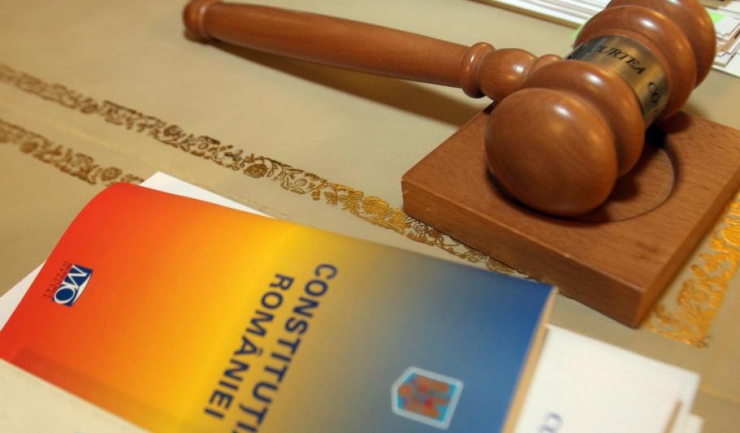 CCR trebuie să decidă dacă legea ce i-a interzis lui Liviu Dragnea să ajungă premier respectă toate principiile garantate prin Legea Fundamentală