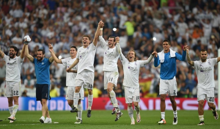 Real Madrid a sărbătorit calificarea în ultimul act în fața propriilor suporteri (sursa foto: Facebook UEFA Champions League)