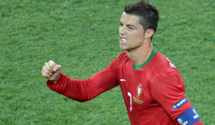 Cristiano Ronaldo poate obține al treilea titlu de cel mai bun fotbalist al sezonului în Europa