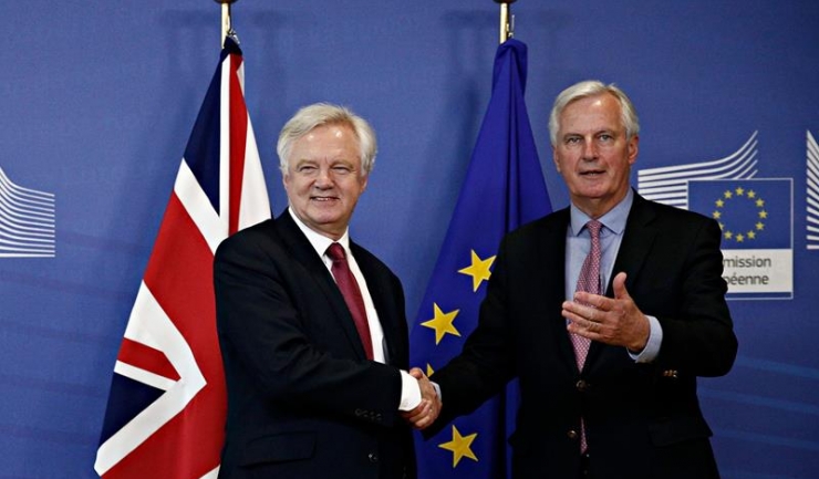 Marea Britanie şi Uniunea Europeană au ajuns la un acord de principiu pe tema Brexitului