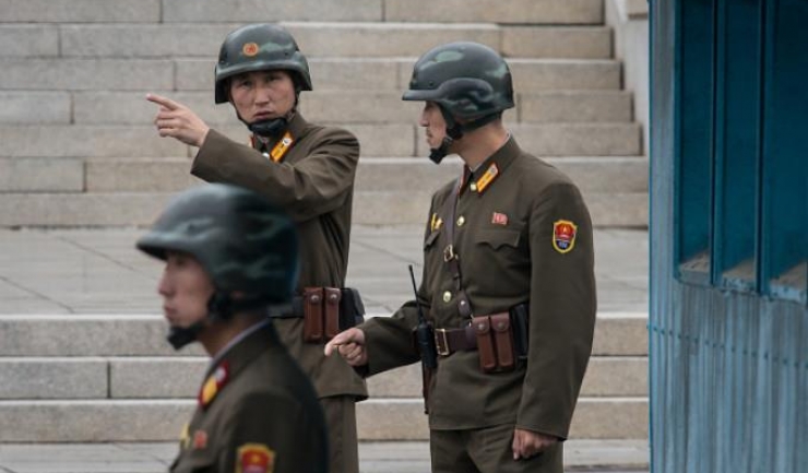 Soldații nord-coreeni și-a împușcat fără milă camaradul
