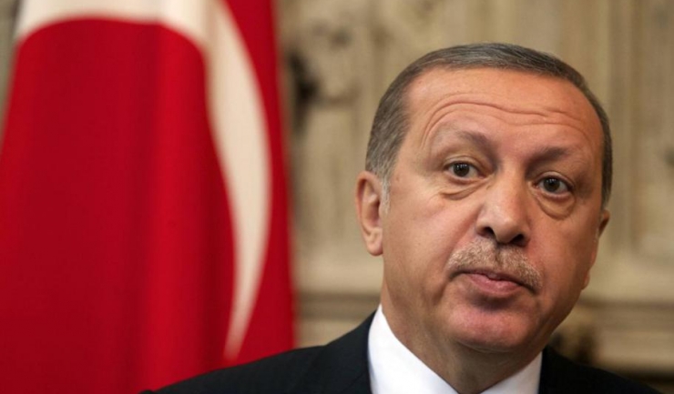 Președintele turc Recep Tayyip Erdogan: „Nu puteți păta imaginea Turciei. Aceste informații sunt o propagandă sinistră”.