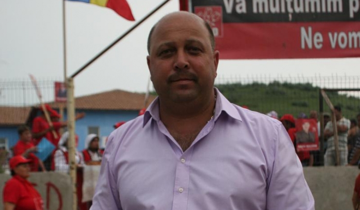 Primarul comunei Dobromir, Iusein Visel, ar putea fi demis de prefect deoarece are în cârcă o condamnare la închisoare cu suspendare