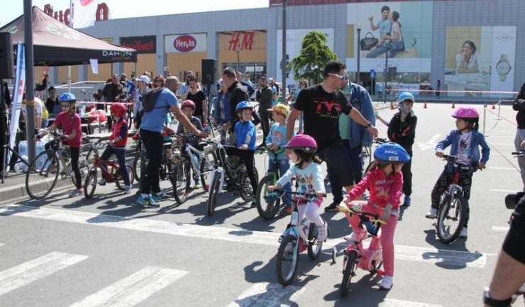 Zeci de copii sunt așteptați la startul celei de-a cincea ediții a Cupei Maritimo la ciclism