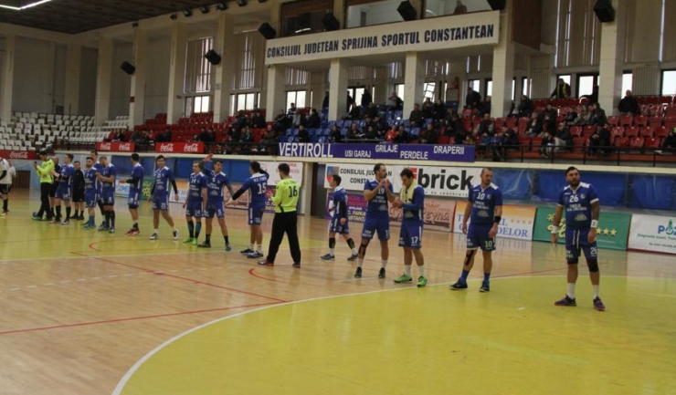 Handbaliștii antrenați de Eden Hairi au încheiat pe locul secund în Seria A din Divizia A
