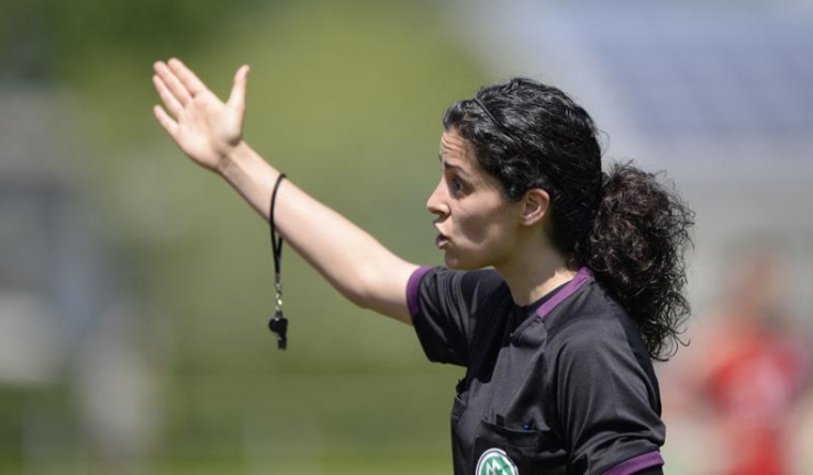 Marta Galego a decis să oprească un meci de fotbal, după ce a fost jignită de un spectator