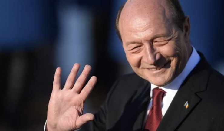 Traian Băsescu: „Printr-o adresă a PICCJ am fost informat că sunt suspect pentru spălare de bani în formă continuată, legat de achiziţia unui teren şi a unei case“
