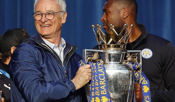 Claudio Ranieri a cucerit cu Leicester City primul său titlu de campion al Angliei