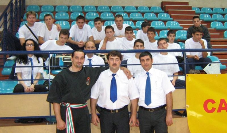 Karateka de la CS „Marea Neagră”, președinte Florin Iordănoaia, au obținut rezultate foarte bune anul trecut (sursa foto: Facebook)