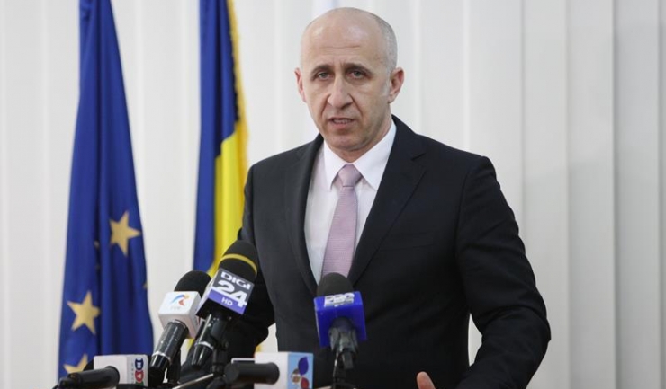 Ministrul Transporturilor, Dan Costescu: ”Așa cum un ministru nu schimbă directori generali, nici sindicatele nu pot să îi schimbe”.