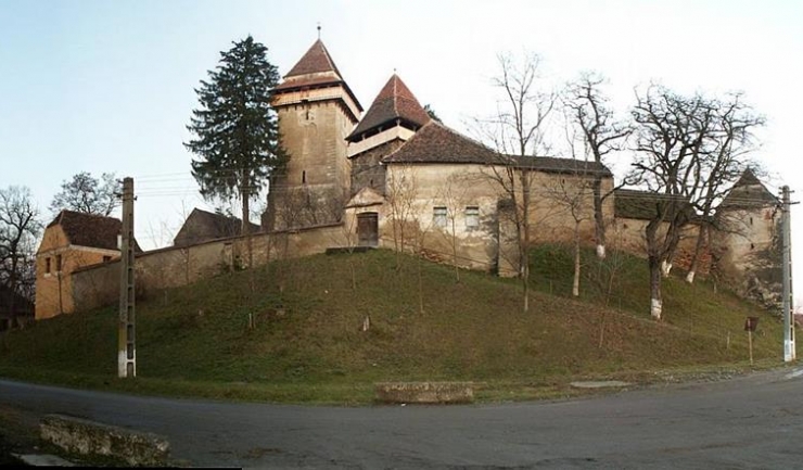 Biserica fortificată de la Roadeș