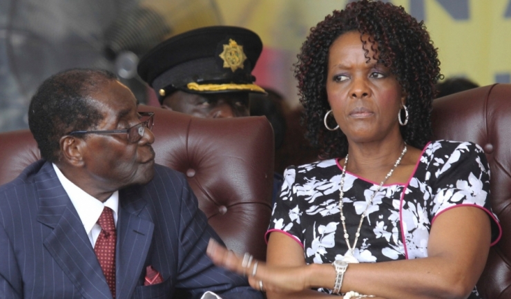 Robert Mugabe și soția sa, Grace, vor primi imunitate deplină