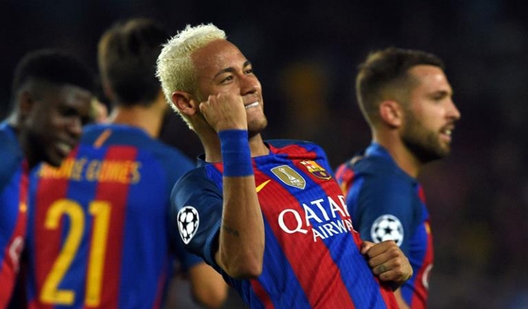 Neymar a ales să-și continue cariera la FC Barcelona