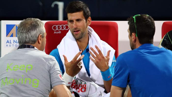 Novak Djokovic le-a explicat medicilor că nu poate continua meciul cu spaniolul Feliciano Lopez