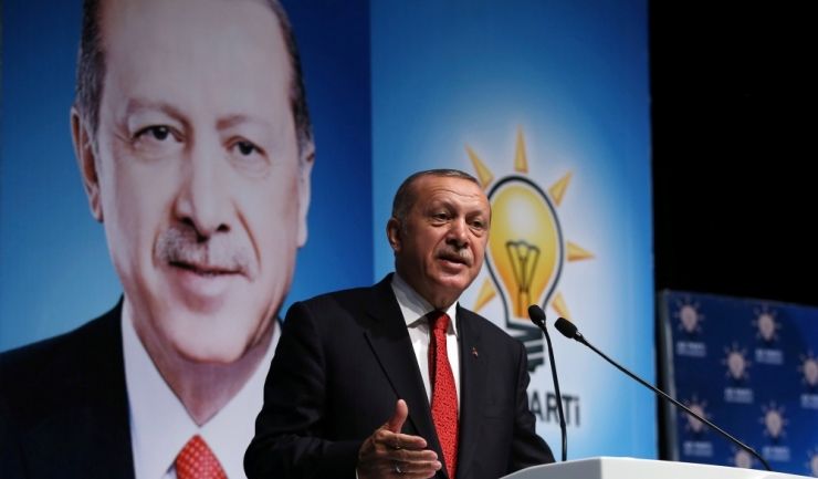 Preşedintele turc Recep Tayyip Erdogan: „Dacă SUA nu încep să respecte suveranitatea Turciei şi să demonstreze că înţeleg pericolele cu care se confruntă naţiunea noastră, parteneriatul nostru ar putea fi în pericol”