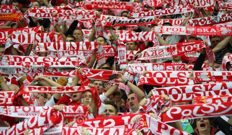 Fanii polonezi sunt cunoscuți pentru ardoarea cu care își susțin favoriții