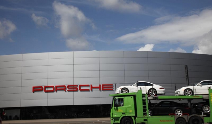 Impactul Dieselgate asupra Porsche este estimat la 273 milioane euro, adică un sfert din profitul făcut în primul semestru din 2016...