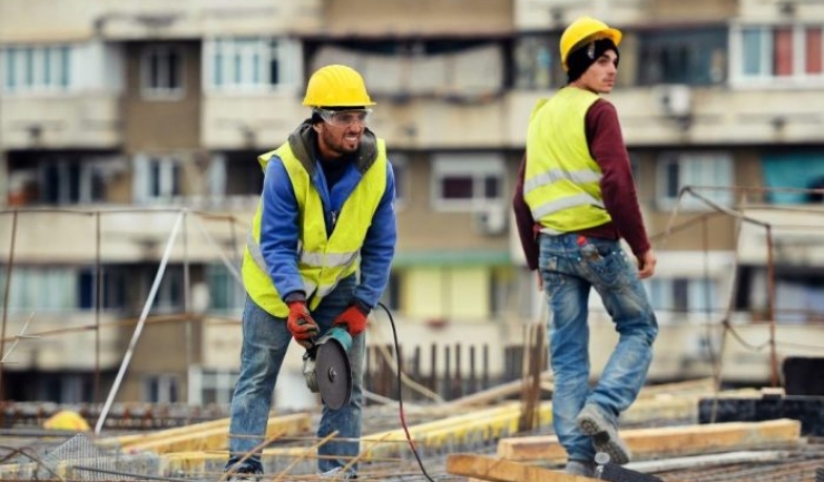 Peste 62% dintre oamenii de afaceri români spun că imigranții sunt o soluție la criza curentă de forță de muncă